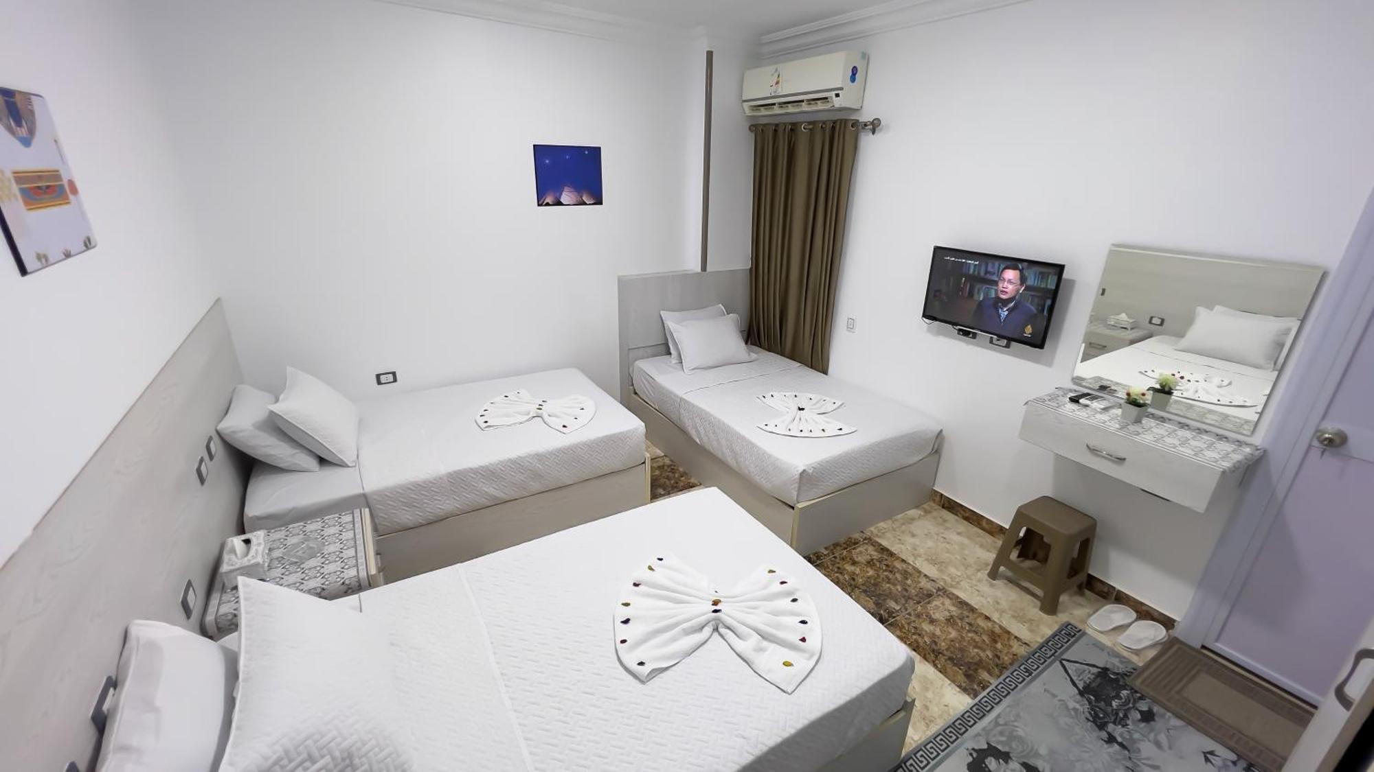 Alaskapyramidsview Kafrat al Jabal Exterior photo